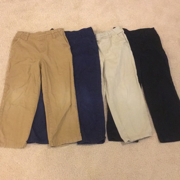 Garanimals Other - 4 pairs of pants!!!!!👖